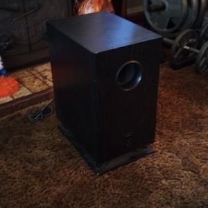 ONKYO Powered sub woofer